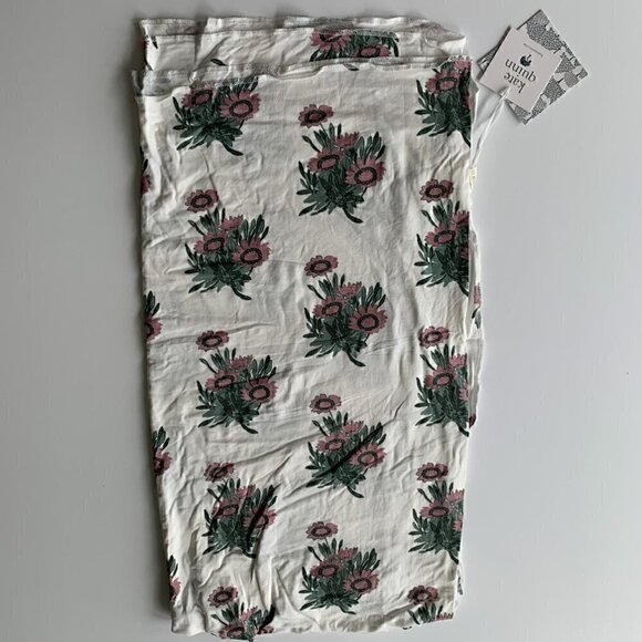 Kate Quinn Pink Calendula Bamboo Baby Swaddle - Picture 2 of 6